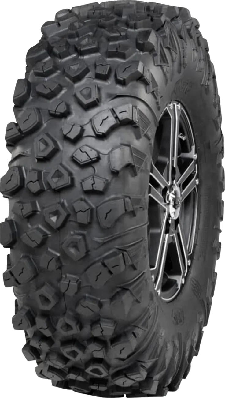 ITP Kinetic™ motorcycle tire